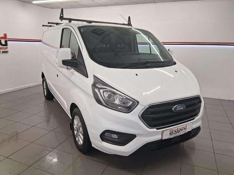 Used Ford Transit Custom Limited 130 HP (95 kW) 2021 White Van