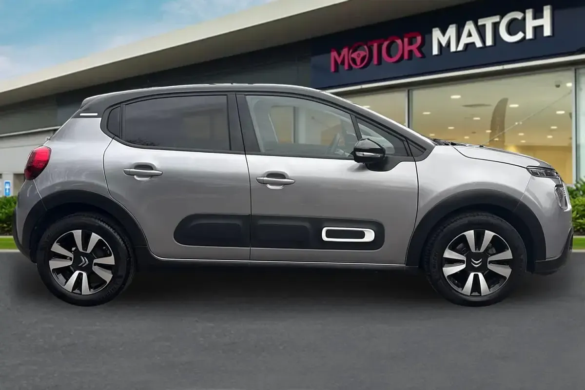 Usado Citroën C3 PureTech 2024 Cinzento Citadino