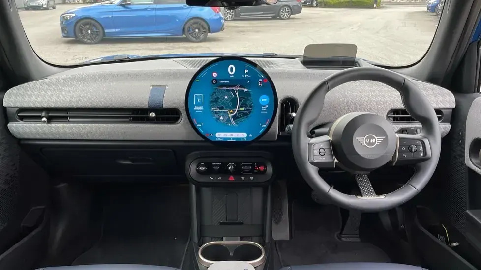 Usado Mini Cooper Hatch 113 kW (154 HP) 2026 Azul Citadino