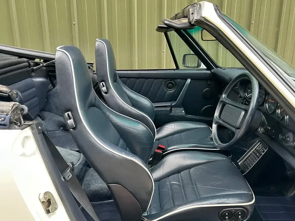 Used Porsche 911 Carrera Cabriolet Sport 231 HP (169 kW) 1988 White Cabriolet