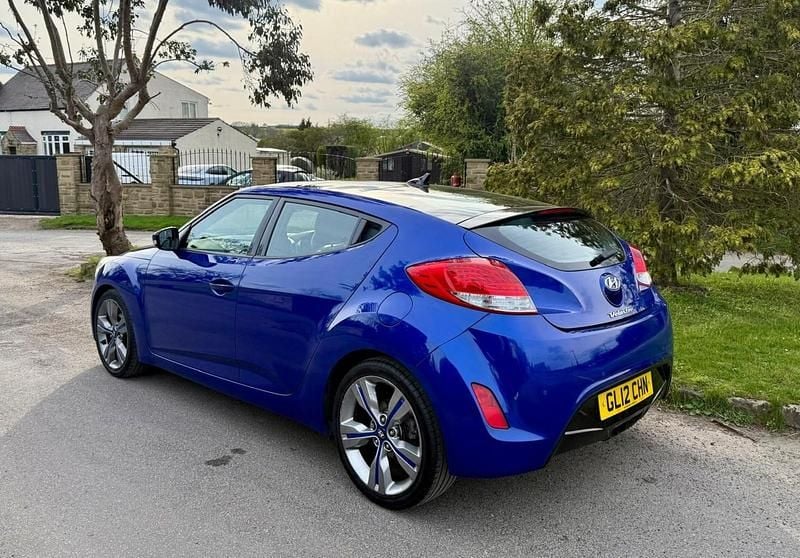 Used Hyundai Veloster Sport 140 HP (102 kW) 2012 Blue Hatchback