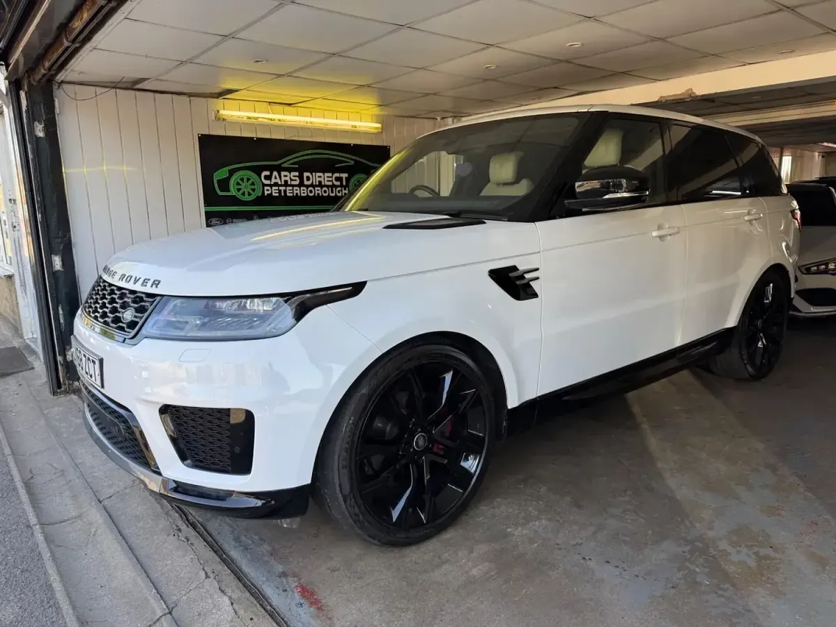 Used Land Rover Range Rover Sport HSE 2018 White SUV