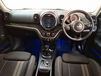 Usado Mini Cooper S Classic 192 HP (141 kW) 2019 Vermelho Citadino