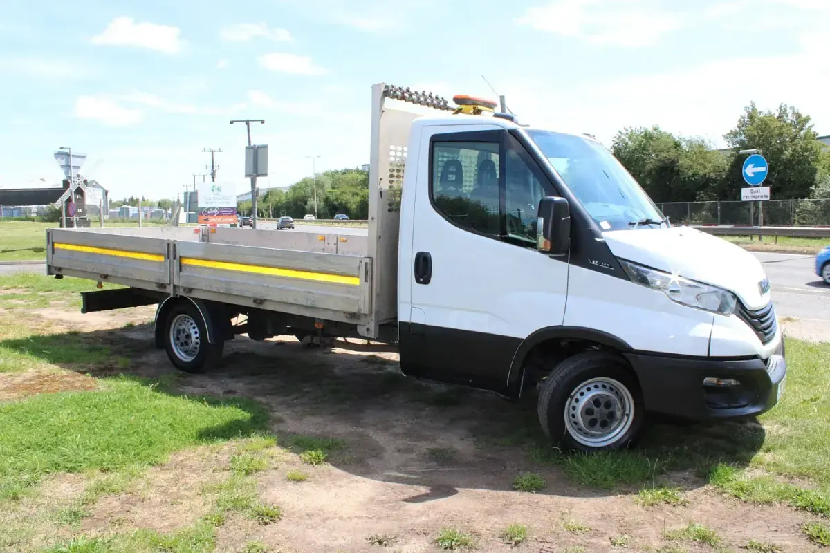 Used Iveco Daily 134 HP (98 kW) 2022 White Cabriolet
