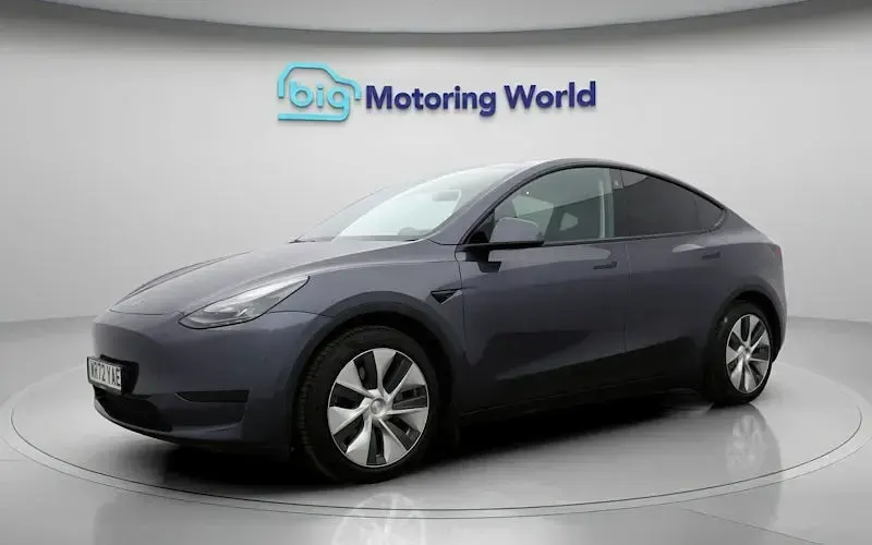 Used Tesla Model Y RWD 219 kW (299 HP) 2024 SUV