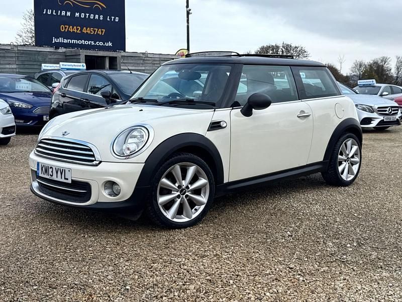 White Used 2013 Mini Cooper Hatch Hatchback | £2,995 (Fair price) - Image 1/4
