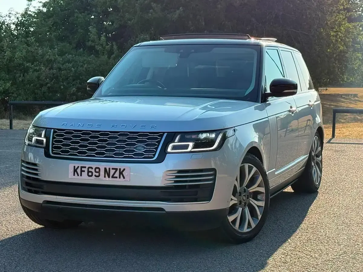 Used Land Rover Range Rover S 404 HP (297 kW) 2019 Silver SUV