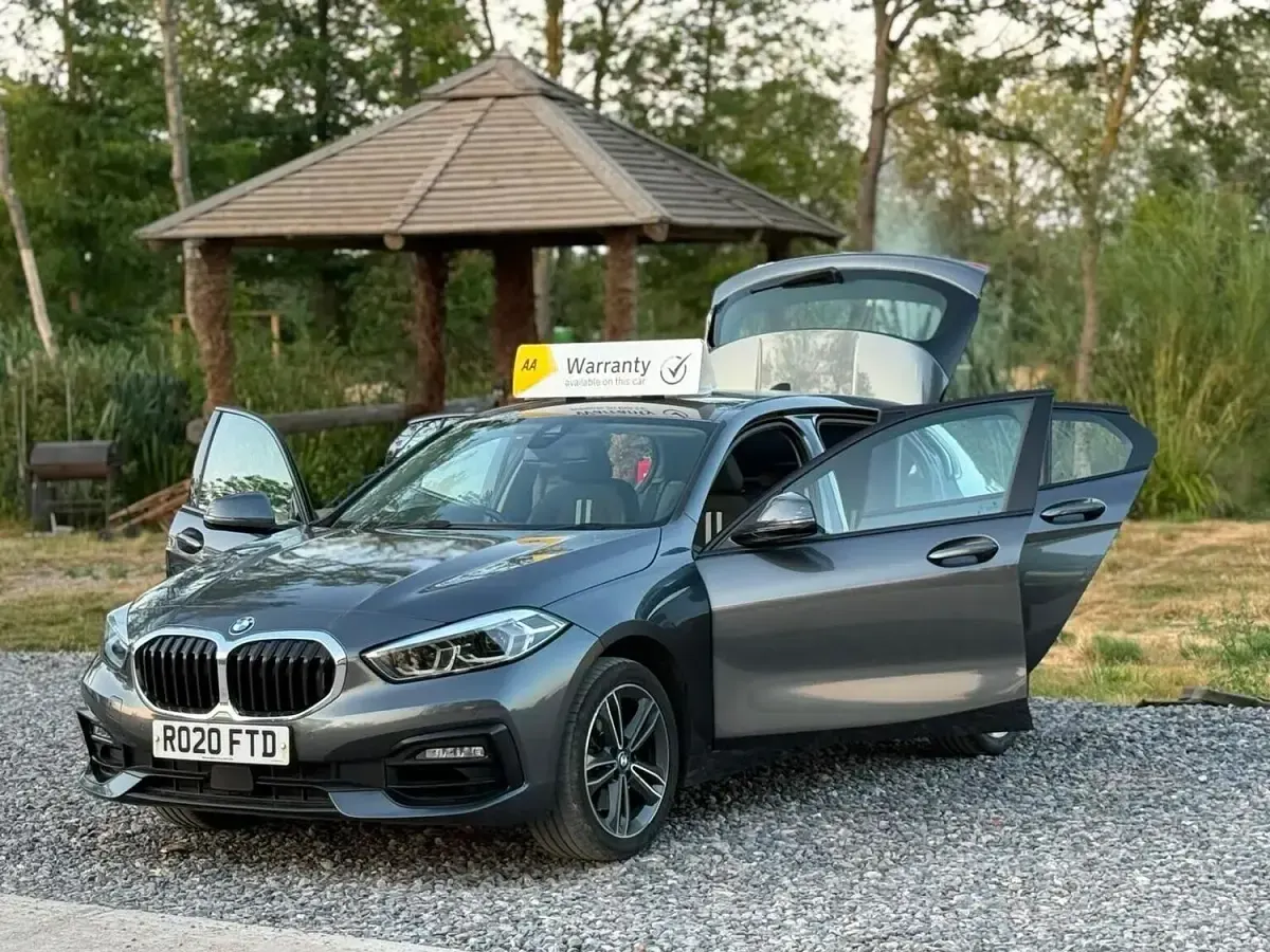 Used BMW 118 Sport Line 2020 Grey Hatchback