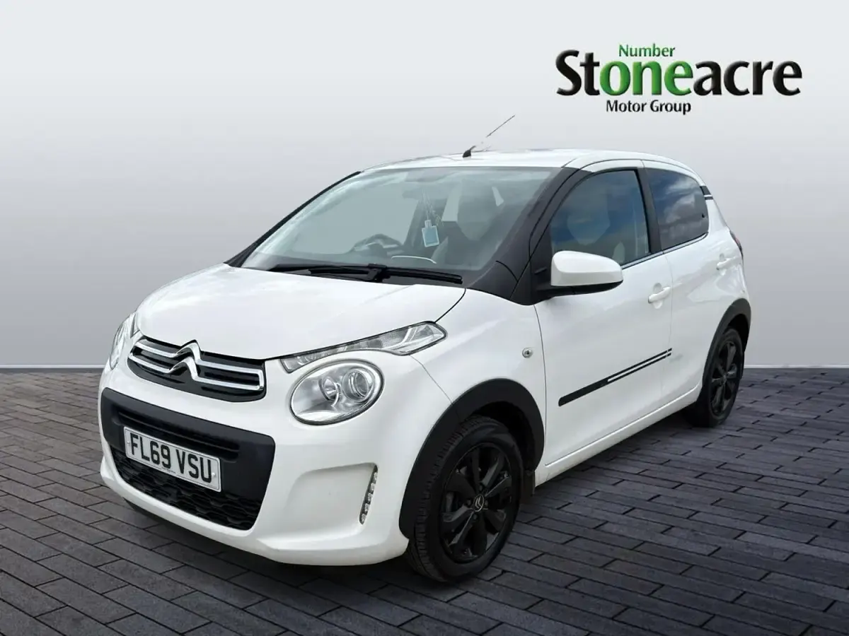 Used Citroën C1 72 HP (52 kW) 2020 White Hatchback
