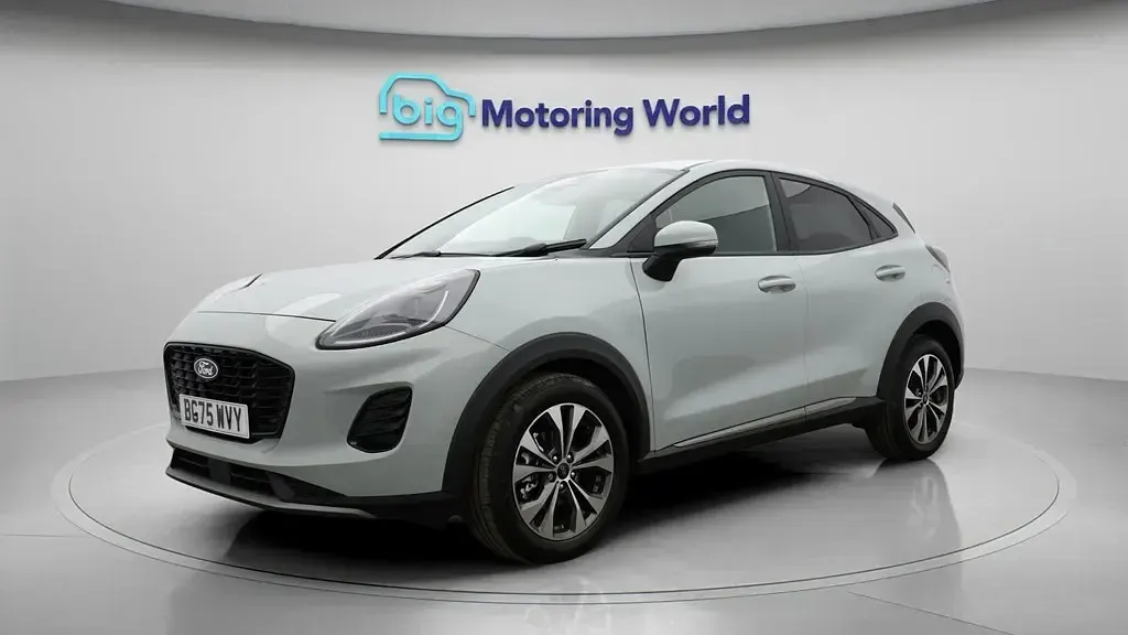 Gebraucht Ford Puma Titanium 125 PS (91 kW) 2025 Grau SUV