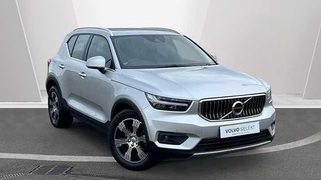 Silver Used 2018 Volvo XC40 Inscription SUV | £19,950 (Fair price) - Image 1/3