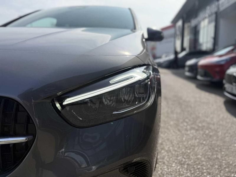 Used Mercedes B200 Executive 163 HP (119 kW) 2024 Grey MPV