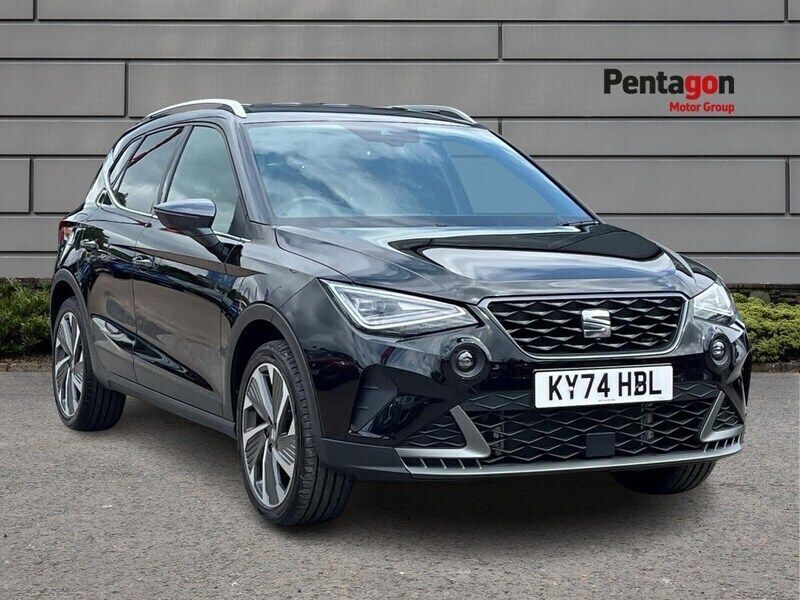 Black Used 2024 Seat Arona FR Sport SUV | £18,995 (Fair price) - Image 1/4