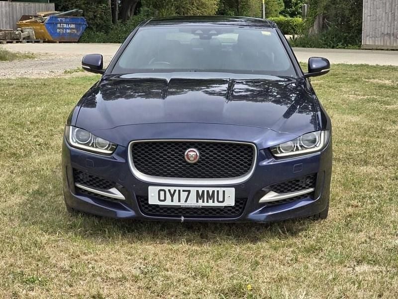 Used Jaguar XE R-Sport 180 HP (132 kW) 2017 Blue Sedan