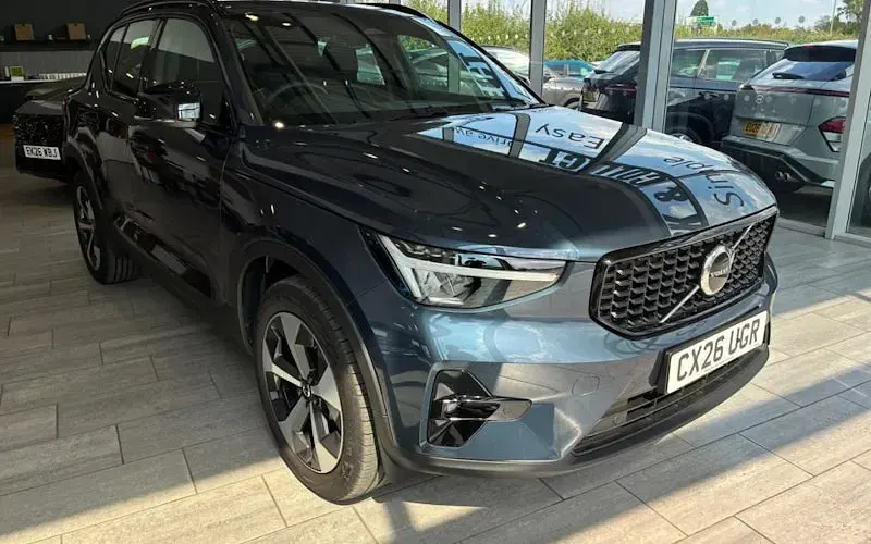 Used Volvo XC40 Plus 197 HP (144 kW) 2026 SUV