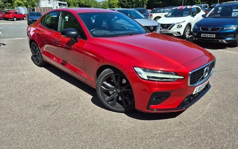 Begagnad Volvo S60 R-Design 250 HK (183 kW) 2019 Sedan