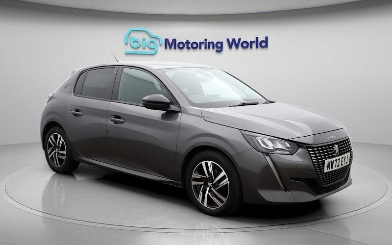 Used Peugeot 208 Active+ 102 HP (75 kW) 2023 Grey Hatchback