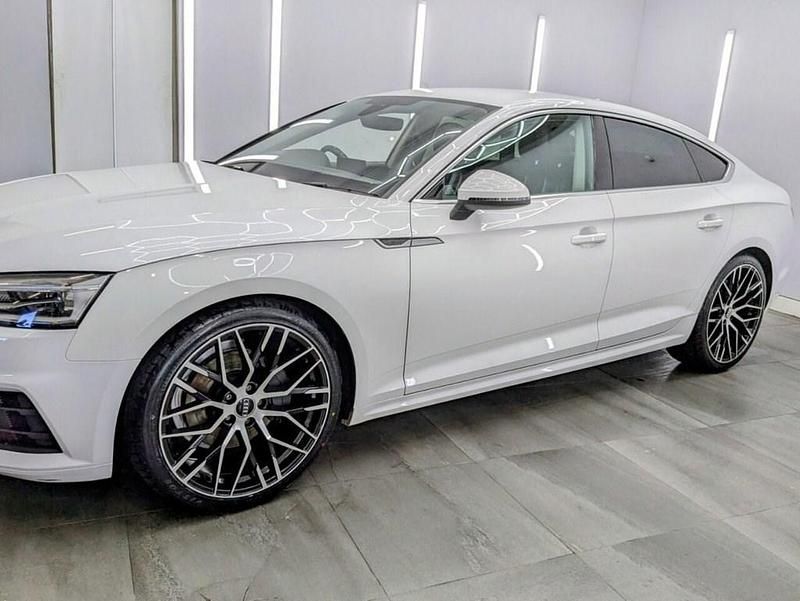 Used Audi A5 Sportback Prestige 190 HP (139 kW) 2017 White Hatchback