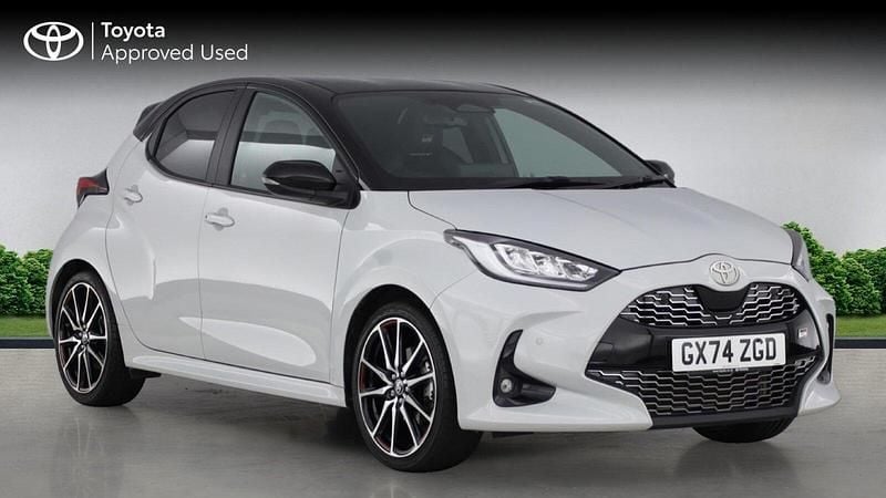 Grey/black Used 2024 Toyota Yaris Hybrid Sport Hatchback | £23,990 (A bit pricey) - Image 1/4