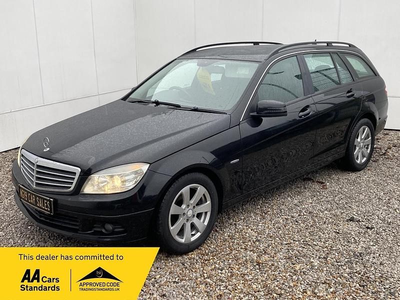 Used Mercedes C220 SE 2010 Black Estate