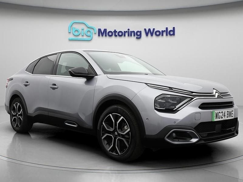 Grey Used 2024 Citroën e-C4 Shine Sedan | £15,700 (Good price) - Image 1/4
