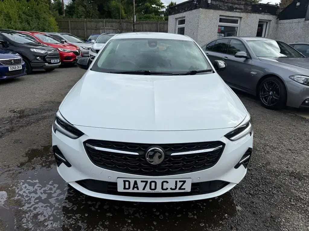 Used Vauxhall Insignia 2020 White Hatchback