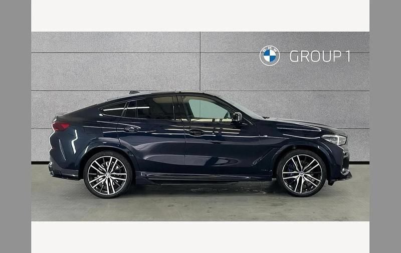 Used BMW X6 M Sport 334 HP (245 kW) 2022 Black SUV