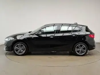 Used BMW 118 Sport Line 136 HP (100 kW) 2021 Black Hatchback
