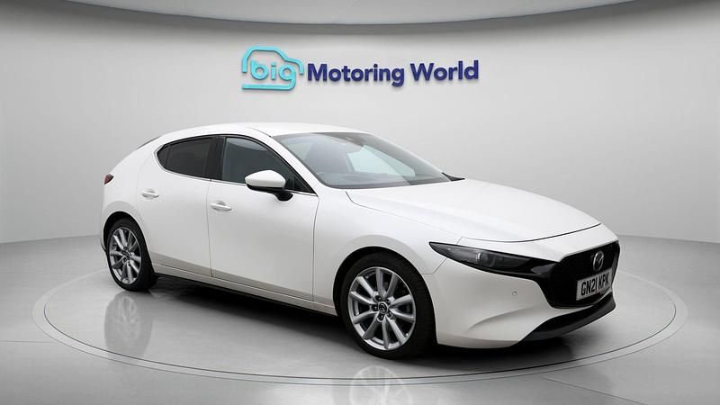 Used 2021 Mazda 3 Inclusive | £13,686 (Fair price) - Image 1/4