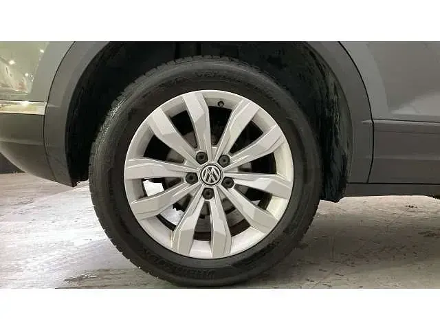 Used VW T-Roc SE 115 HP (84 kW) 2019 Grey SUV