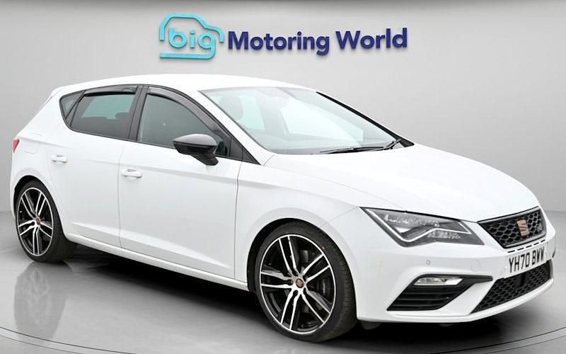 Used Seat Leon Cupra 290 290 HP (213 kW) 2020 White Hatchback