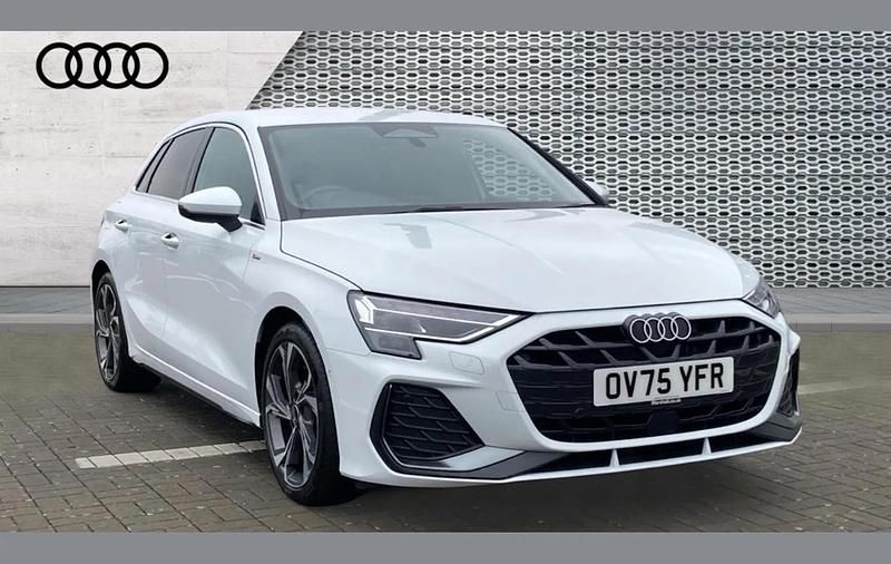 Used Audi A3 S-Line 113 HP (83 kW) 2025 White Hatchback