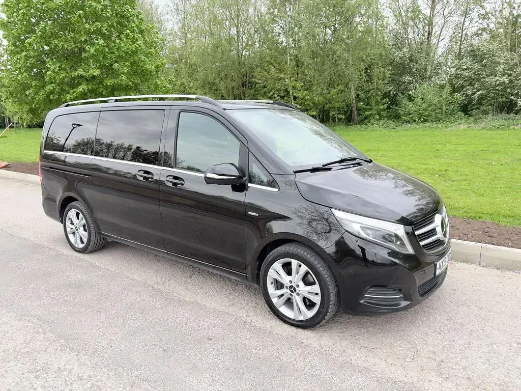 Used Mercedes V250 2015 Black MPV