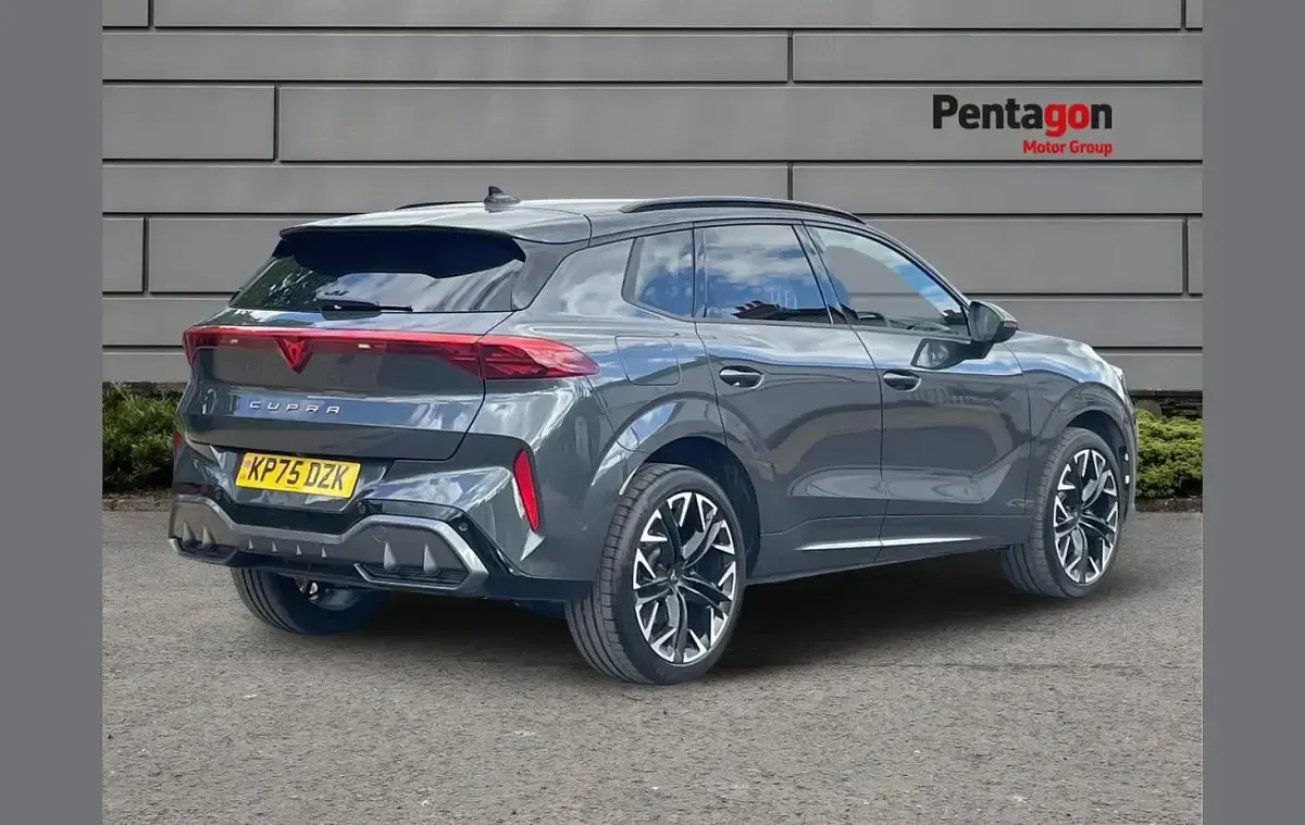 Used Cupra Terramar VZ2 261 HP (191 kW) 2025 Grey SUV