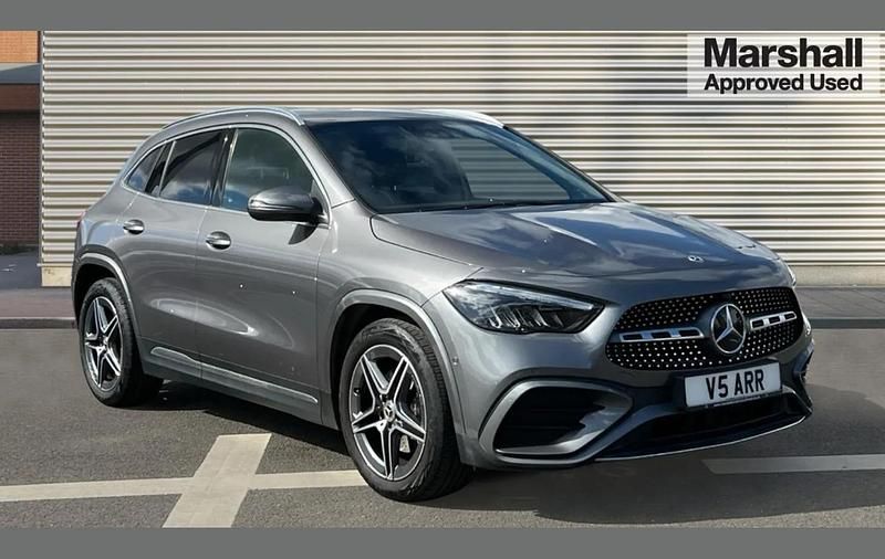 Used Mercedes GLA200 Executive 163 HP (119 kW) 2023 Grey SUV
