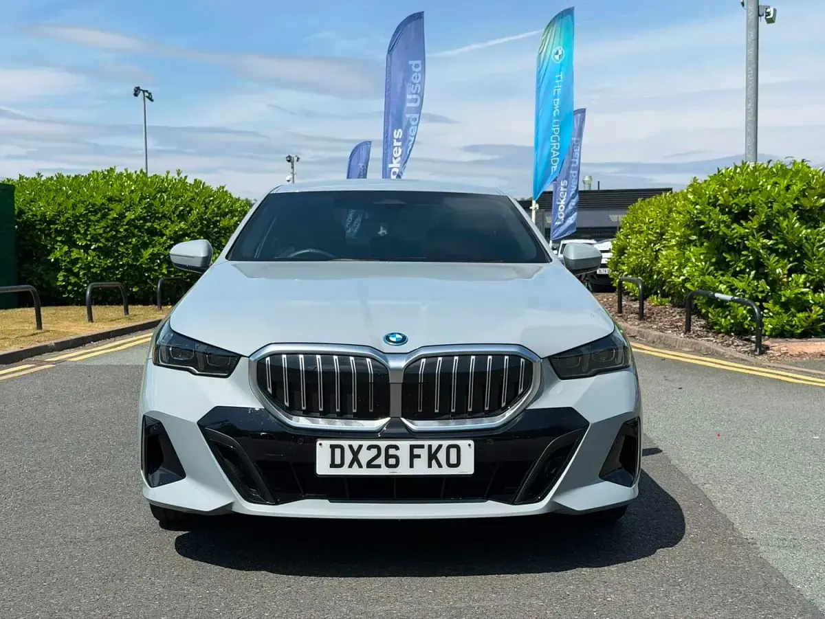 Used BMW 530e M Sport 295 HP (216 kW) 2026 Grey Sedan