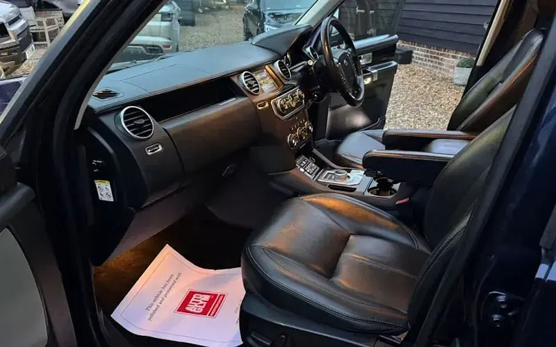 Used Land Rover Discovery HSE Luxury 256 HP (188 kW) 2015 Blue SUV