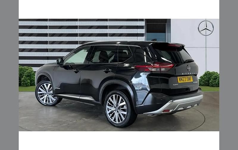 Used Nissan X-Trail Tekna+ 213 HP (156 kW) 2023 Black SUV