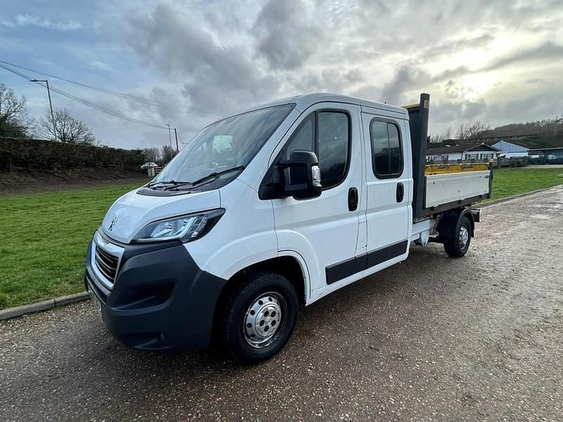 Used Peugeot Boxer 130 HP (95 kW) 2017 White Van