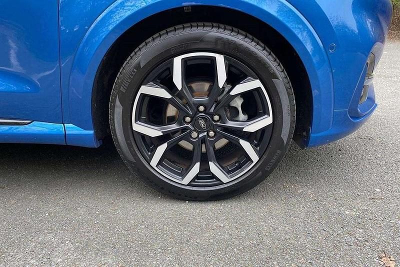 Usado Ford Puma ST-Line X 153 HP (112 kW) 2020 Azul SUV
