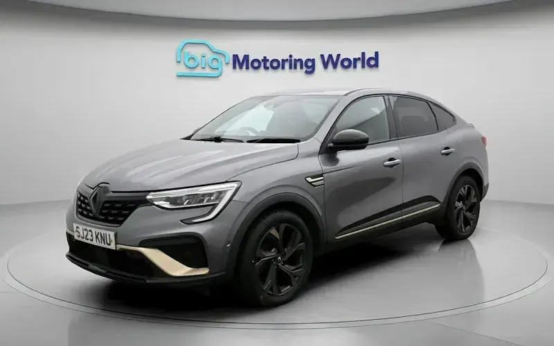 Used Renault Arkana Engineered 145 HP (106 kW) 2023 Grey SUV