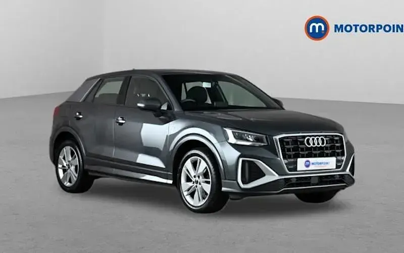 Used Audi Q2 S-Line 110 HP (80 kW) 2024 SUV