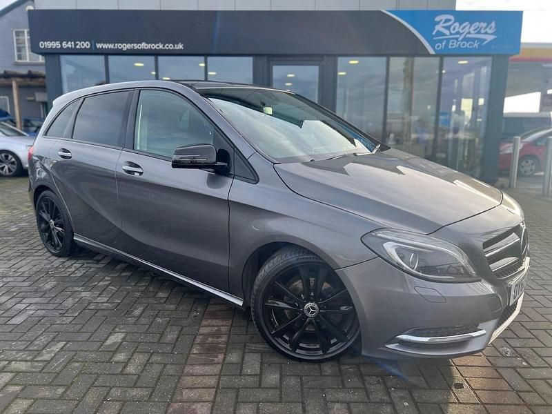 Used Mercedes B180 2012 Grey MPV