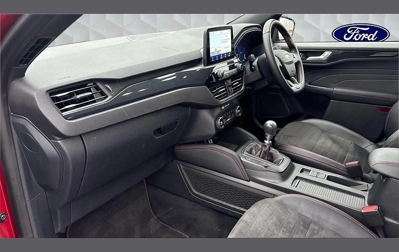 Used Ford Kuga ST-Line 150 HP (110 kW) 2021 Red SUV