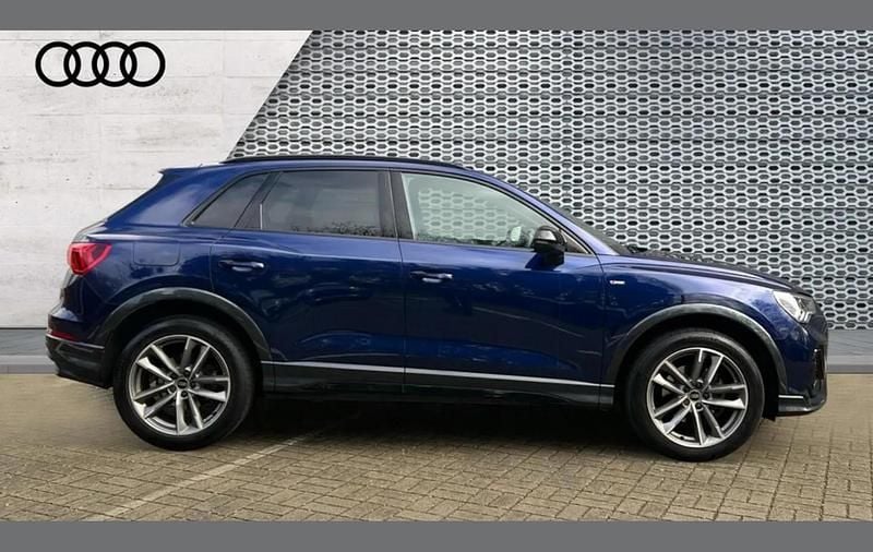 Used Audi Q3 Black Edition 150 HP (110 kW) 2023 Blue SUV