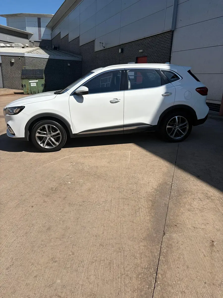 Used MG HS Exclusive 162 HP (119 kW) 2022 White SUV