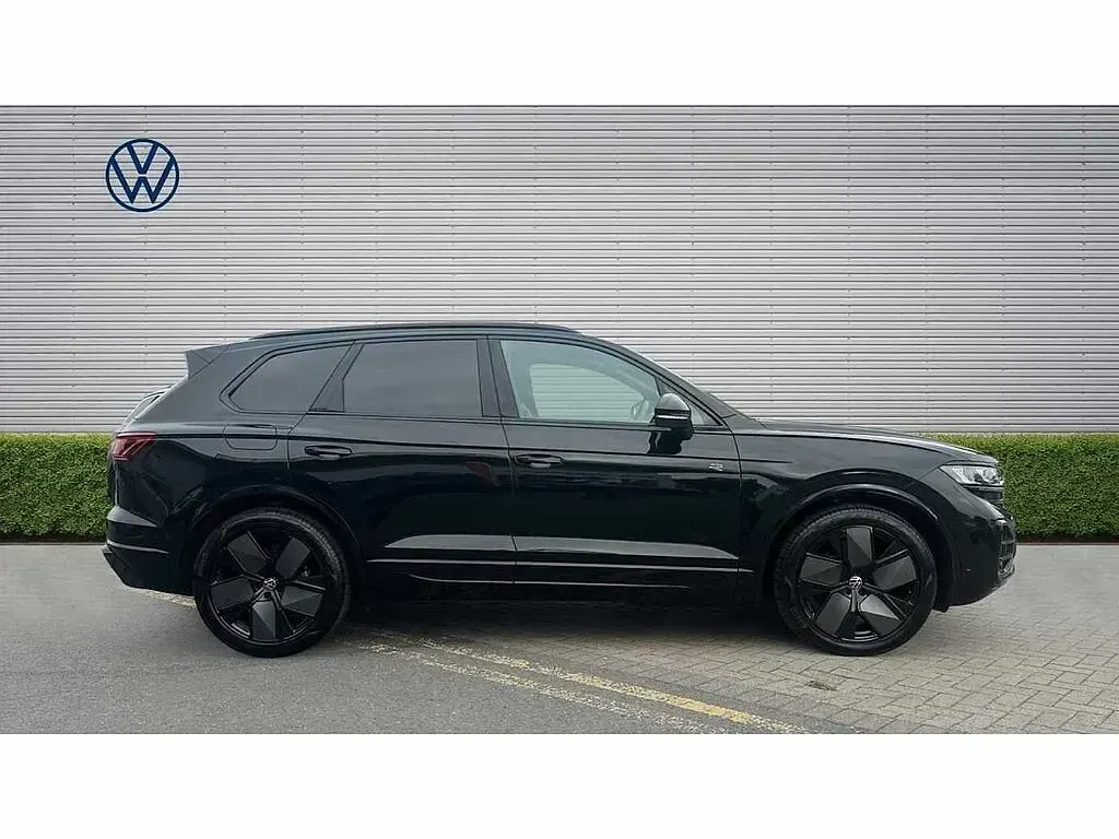 Used VW Touareg Edition 286 HP (210 kW) 2026 Black SUV