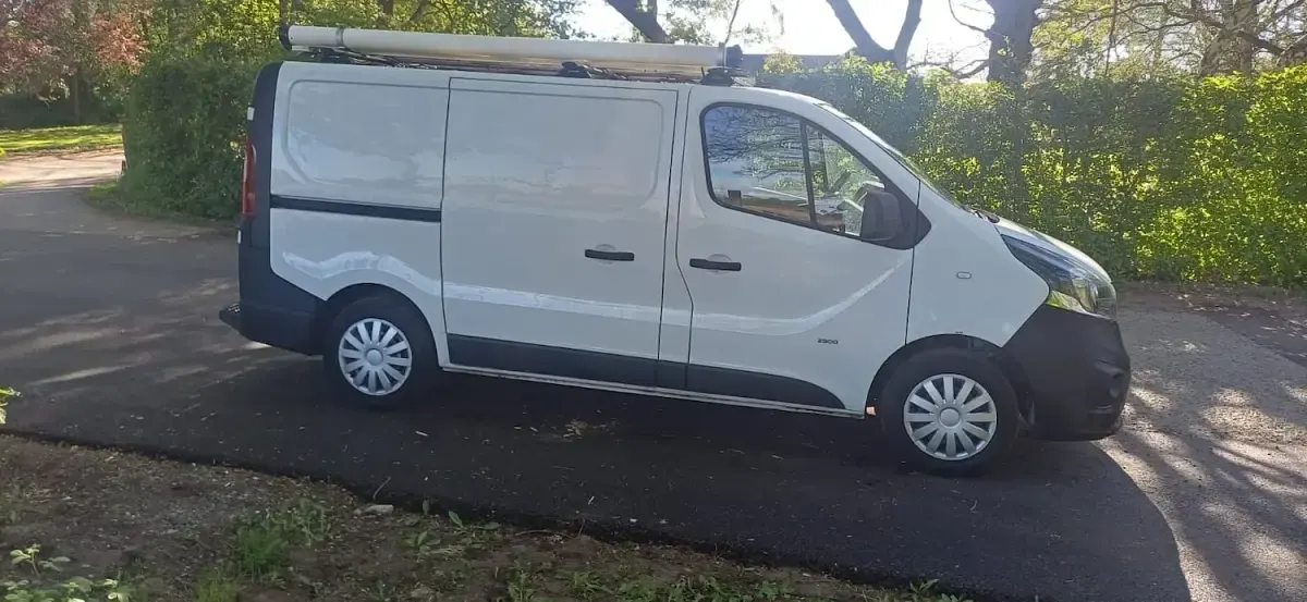 Usado Vauxhall Vivaro 2017 Branco