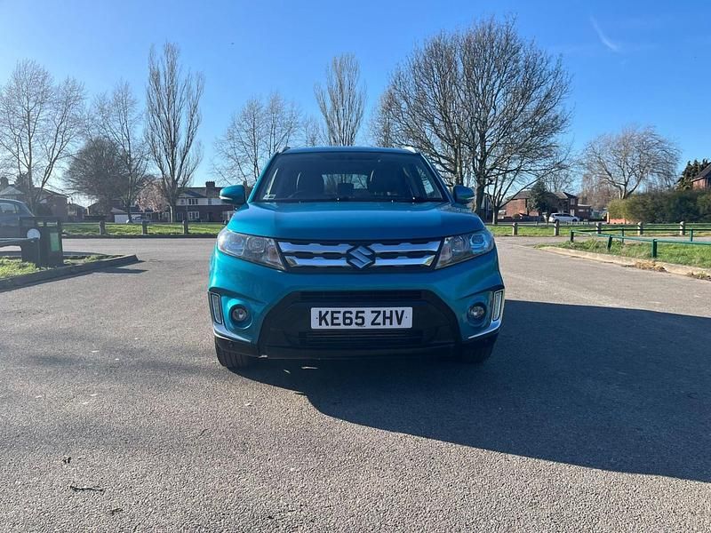 Second-hand Suzuki Vitara SZ5 120 CP (88 kW) 2015 Albastru SUV