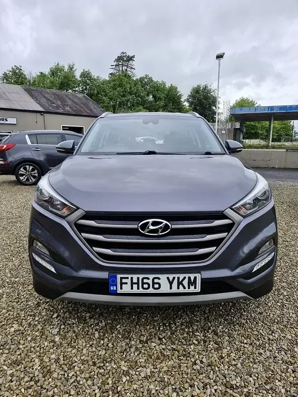 Used Hyundai Tucson SE 2016 Grey SUV